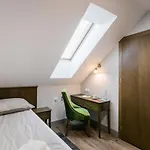 Nordowi Dwor - Sauna, Fitness, Kawa Z Ekspresu - 24h, Tradycyjne Sniadania 4* Celbowo