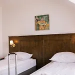 Nordowi Dwor - Sauna, Fitness, Kawa Z Ekspresu - 24h, Tradycyjne Sniadania Celbowo