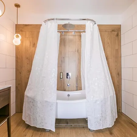 فندق مبيت وإفطار Nordowi Dwor - Sauna, Fitness, Kawa Z Ekspresu - 24h, Tradycyjne Sniadania