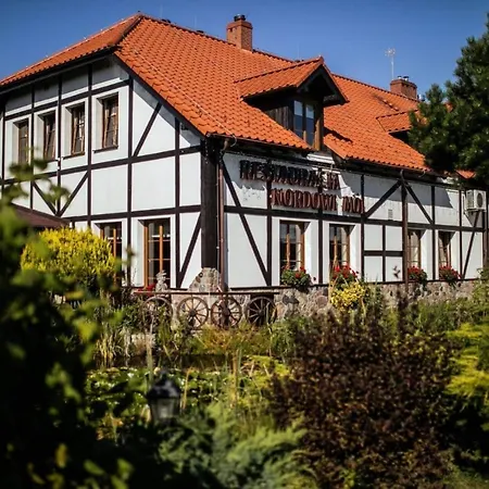 Nordowi Dwor - Sauna, Fitness, Kawa Z Ekspresu - 24h, Tradycyjne Sniadania Panzió 4*