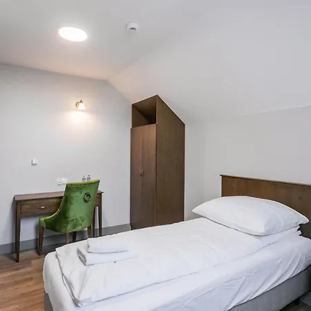 Nordowi Dwor - Sauna, Fitness, Kawa Z Ekspresu - 24h, Tradycyjne Sniadania 4*