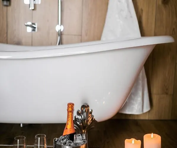 Nocleg ze śniadaniem Nordowi Dwór Celbowo