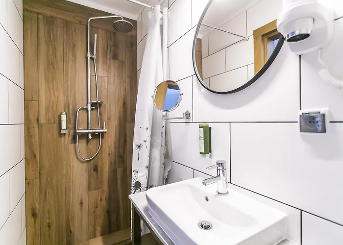 Nordowi Dwór Bed and breakfast