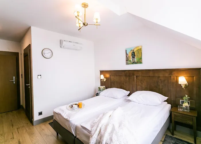 Nordowi Dwór Bed and breakfast 4*